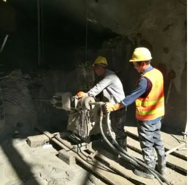 翁田镇水下抗分散灌浆料特点 水下不分散注浆料介绍