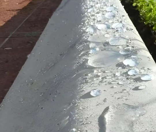 翁田镇硅烷浸渍涂料在混凝土保护中的应用